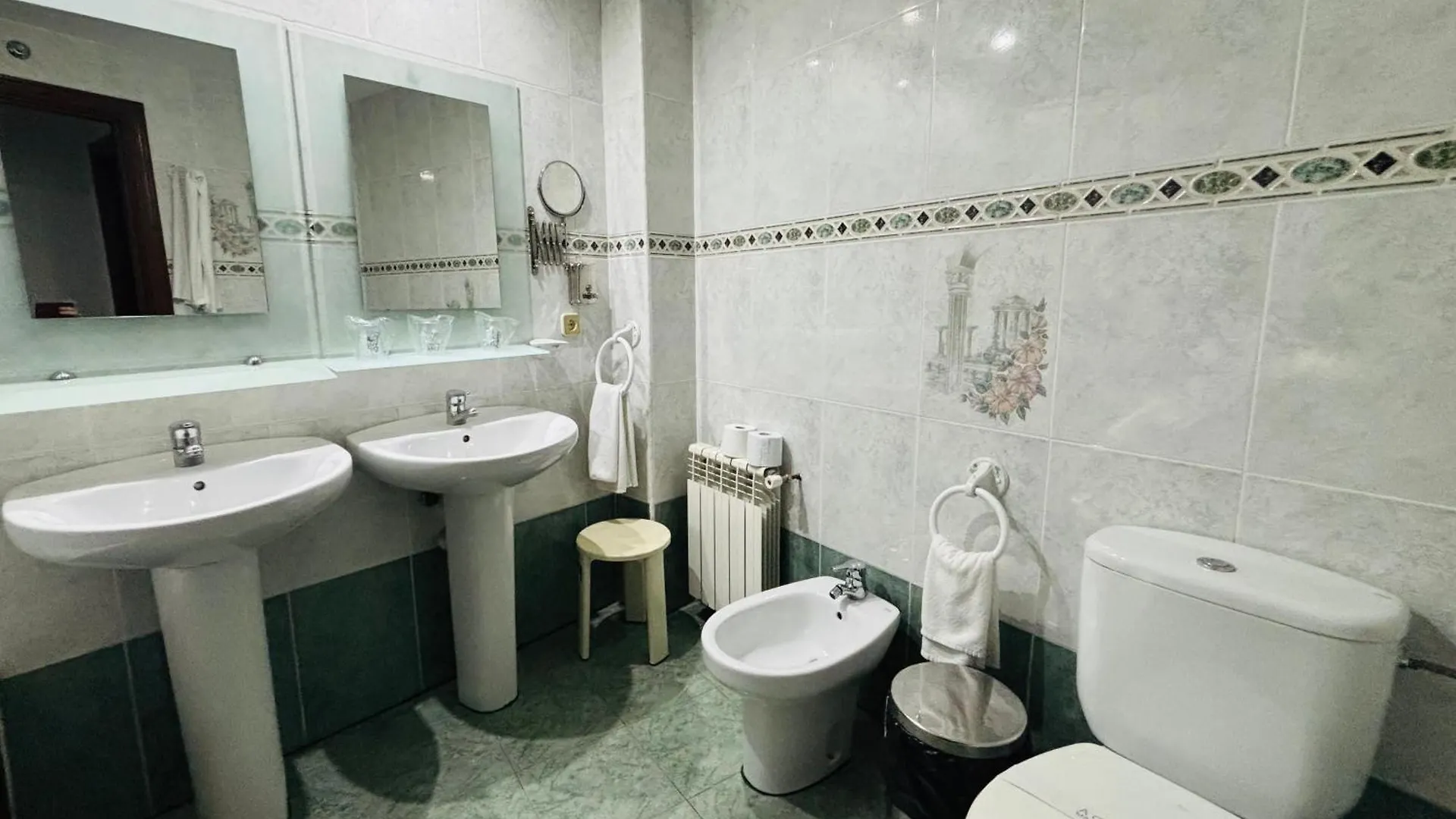 **  Hotel Praderón San Sebastián de los Reyes España